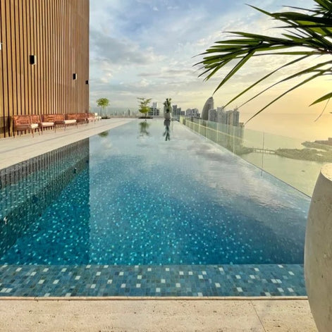 15-LU Pool Mosaic (Luminis)