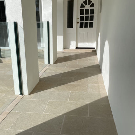 61-ES Natural Limestone