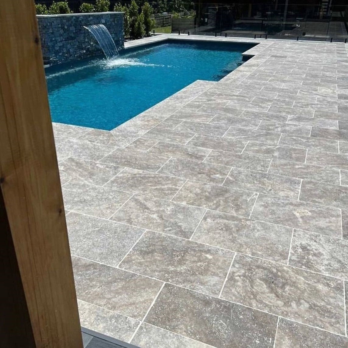 61-SI Natural Silver Travertine