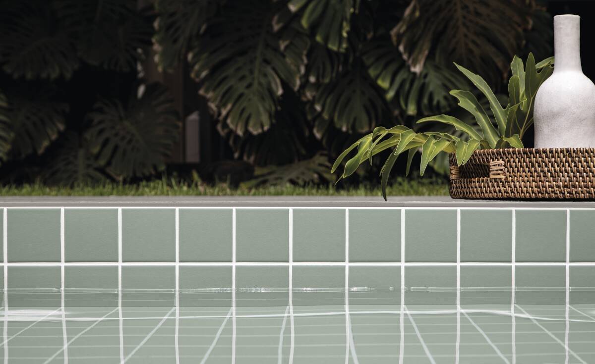 87-SU Pool Mosaic